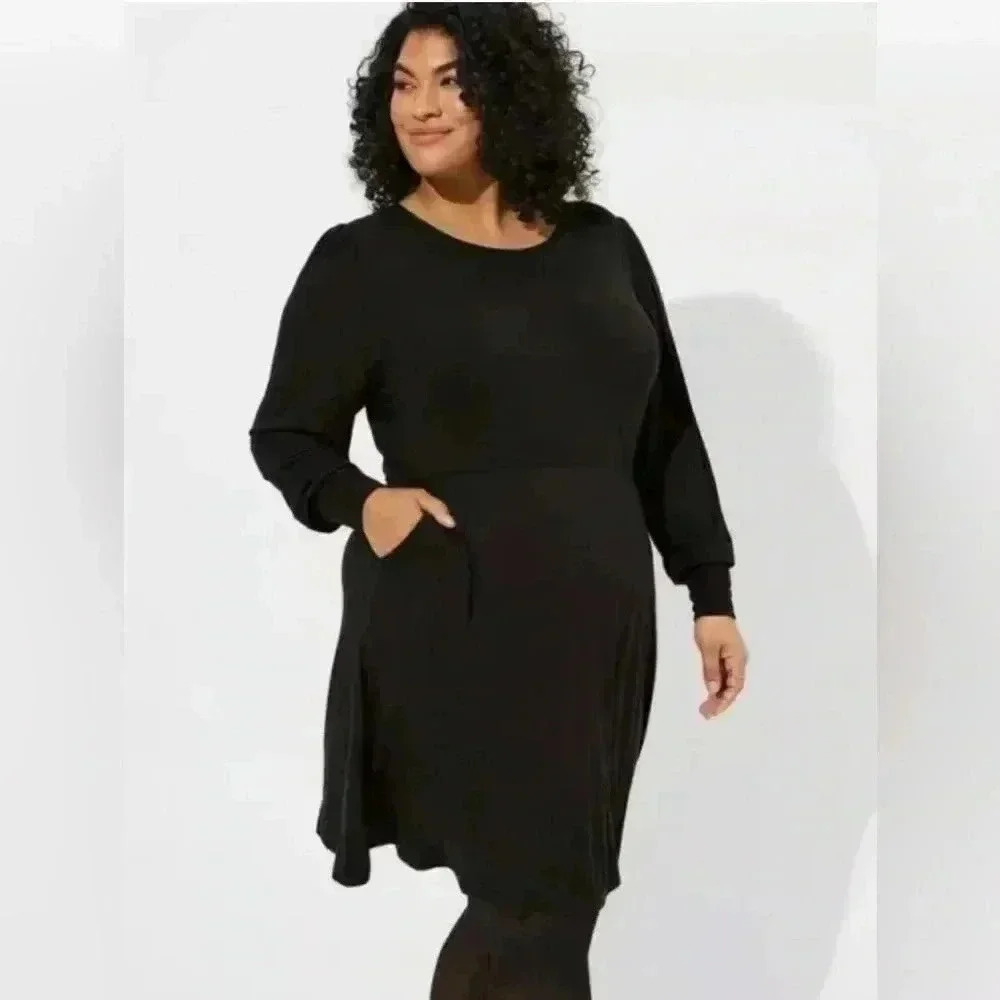 NWT TORRID Mini Super Soft Puff Sleeve Skater Dress black knit size 1X Plus